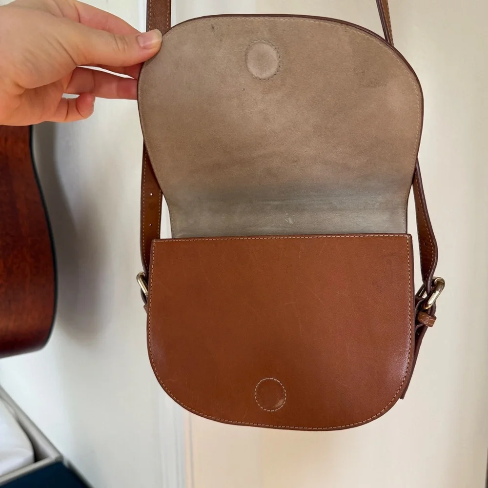 Vagabond Mels Brown Leather Crossbody Saddle Bag - Picture 3 of 11